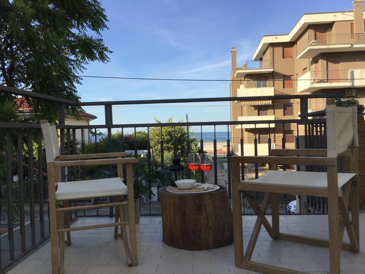 Apartamento Stella Di Mare Rímini Exterior foto
