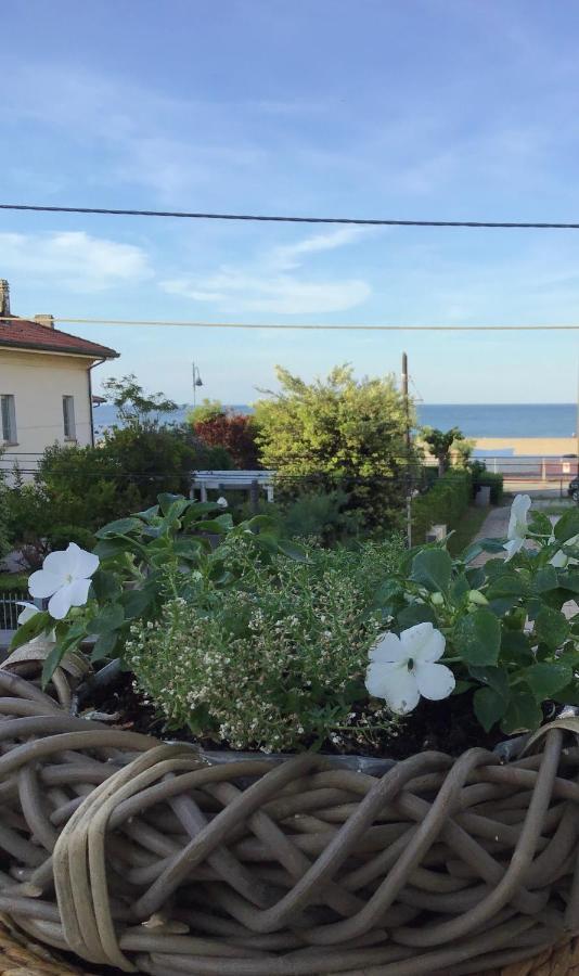 Apartamento Stella Di Mare Rímini Exterior foto