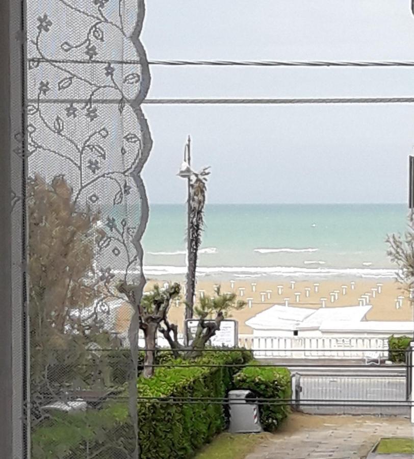 Apartamento Stella Di Mare Rímini Exterior foto